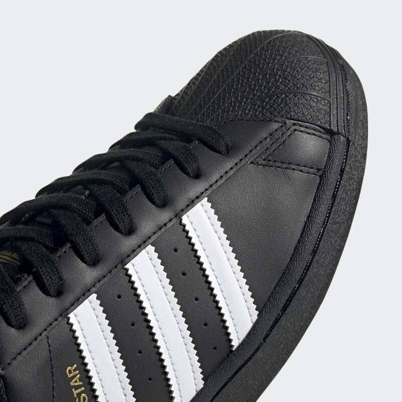 Adidas Superstar