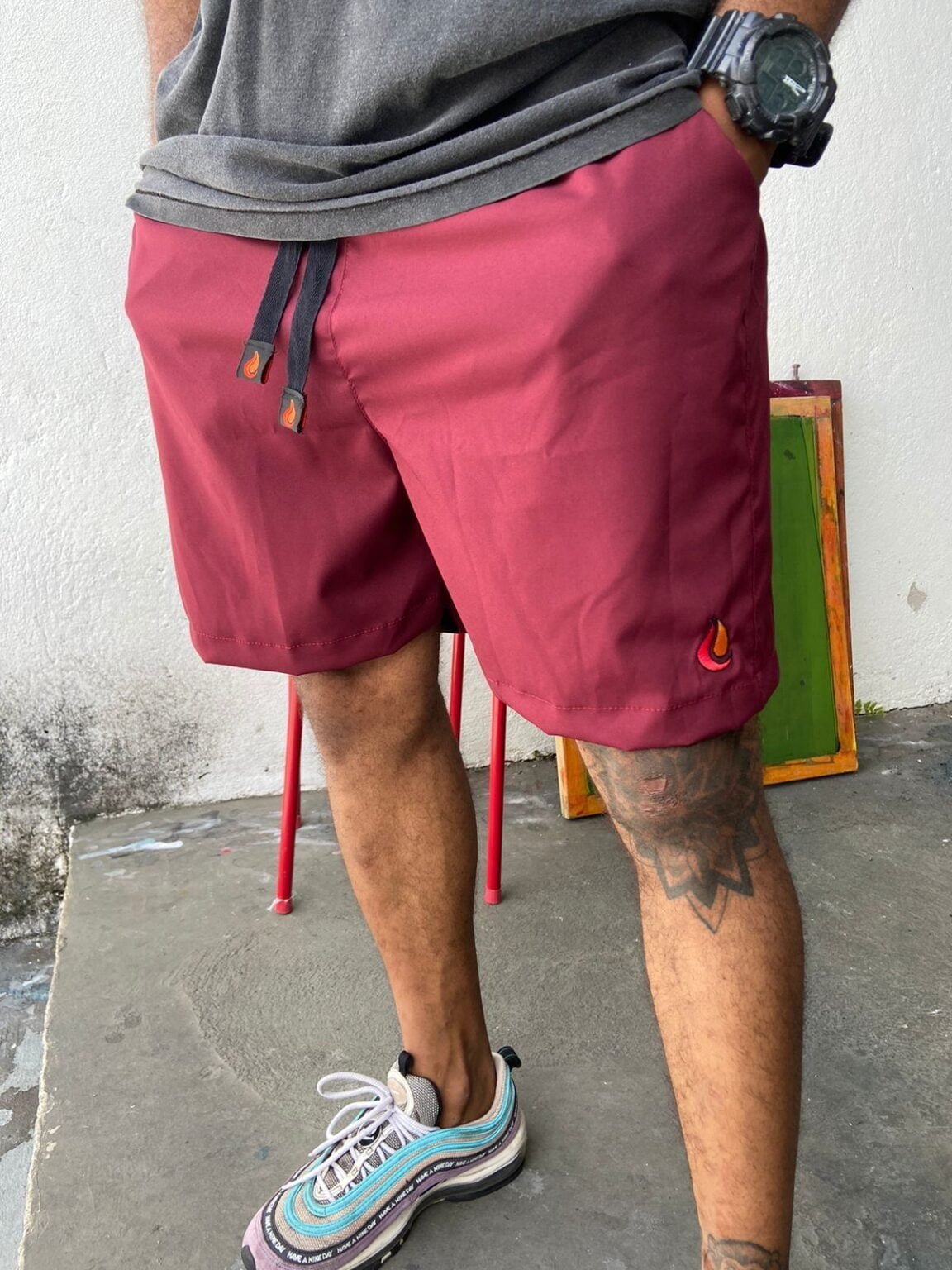 Shorts Defato Bordo