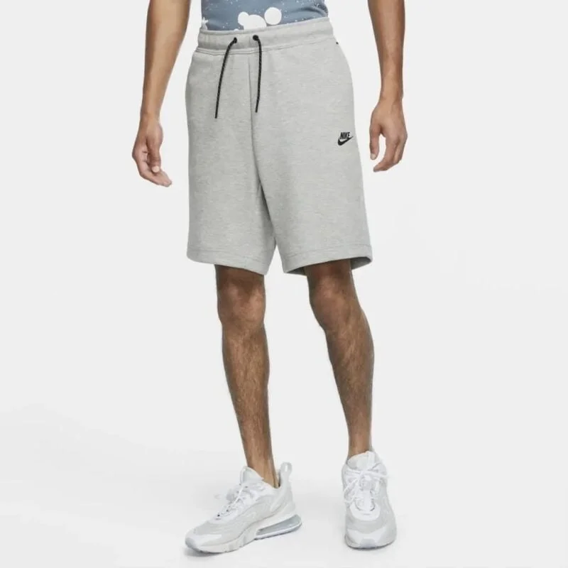 Nike Sportswear Tech authentic Fleece Shorts in