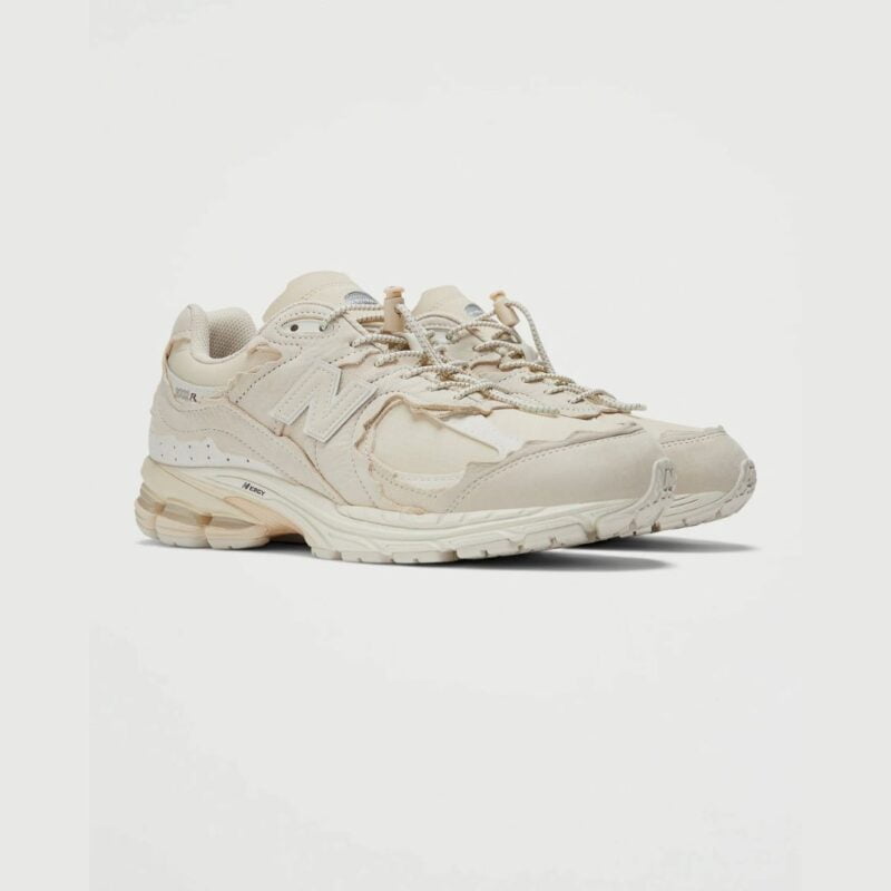 New Balance 2002R