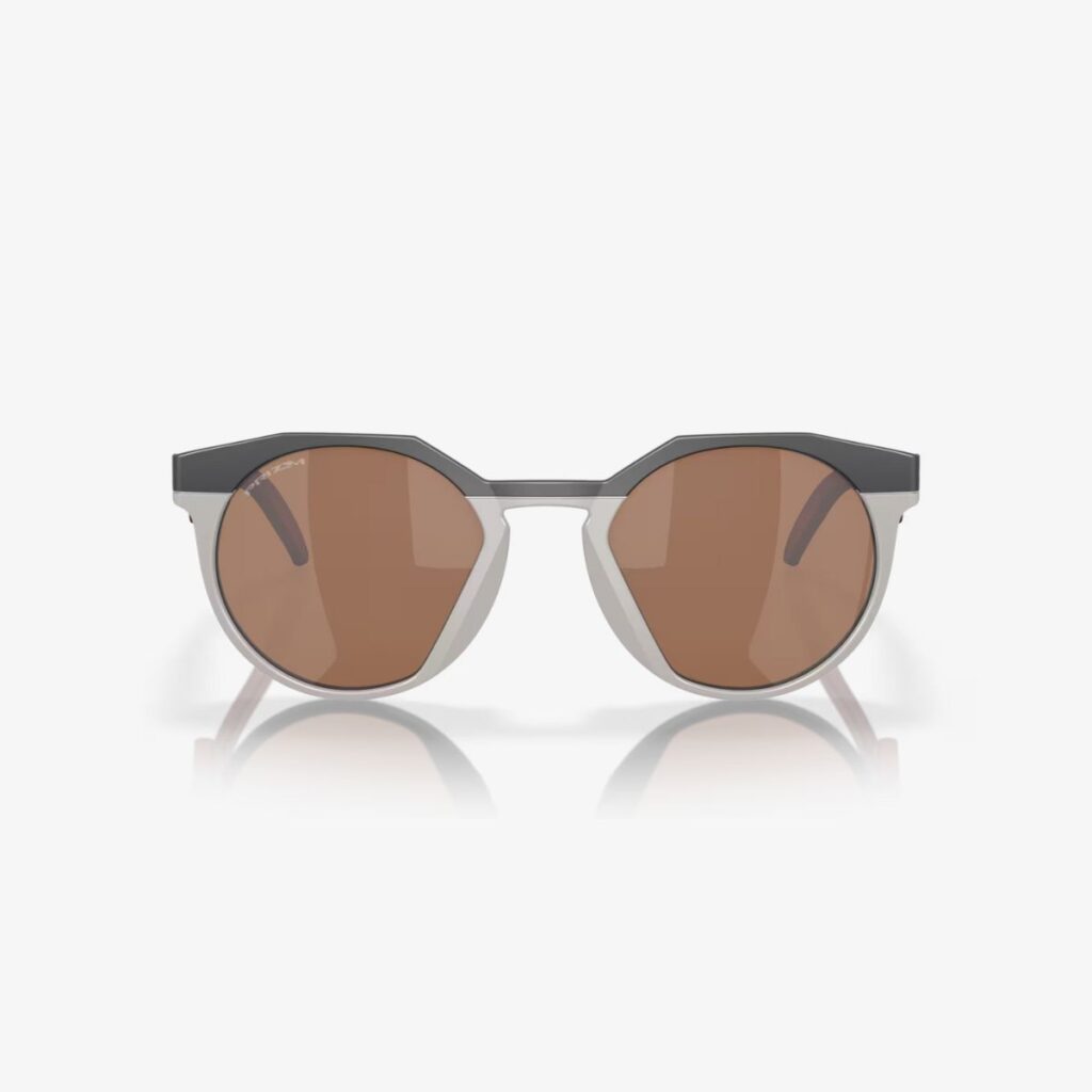 O óculos Oakley Hstn Matte Carbon Prizm Tungsten representam o ápice da inovação em óculos de sol. Com um design atemporal e tecnologias avançadas, esses óculos são perfeitos para aqueles que buscam estilo, conforto e performance.