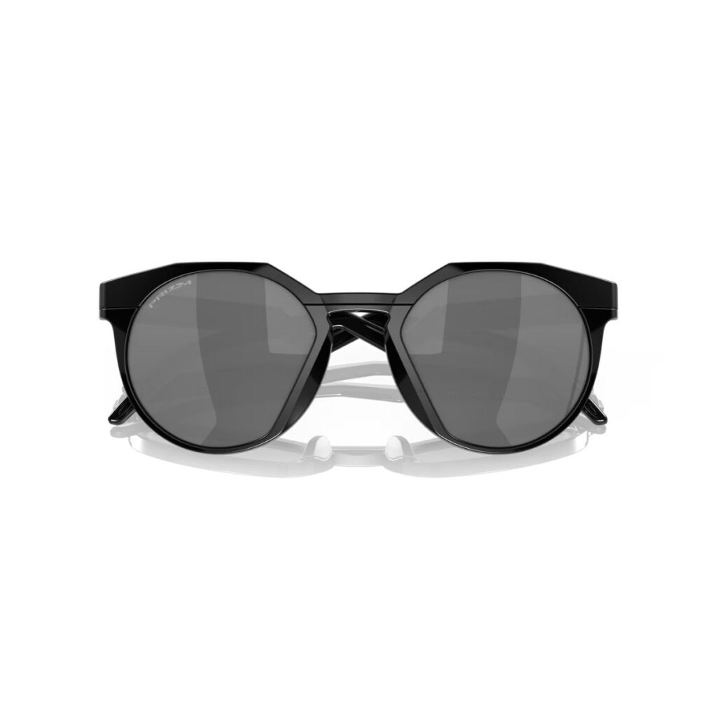 O óculos Oakley HSTN Matte Black Prizm Black combinam o design clássico com a tecnologia inovadora da Oakley. Ideal para quem busca um visual moderno e versátil, sem abrir mão do conforto e da proteção.