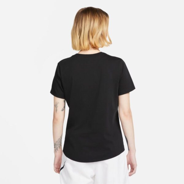 Camiseta Nike Sportswear Club