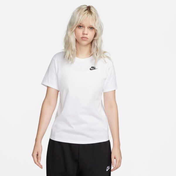Camiseta Nike Sportswear Club