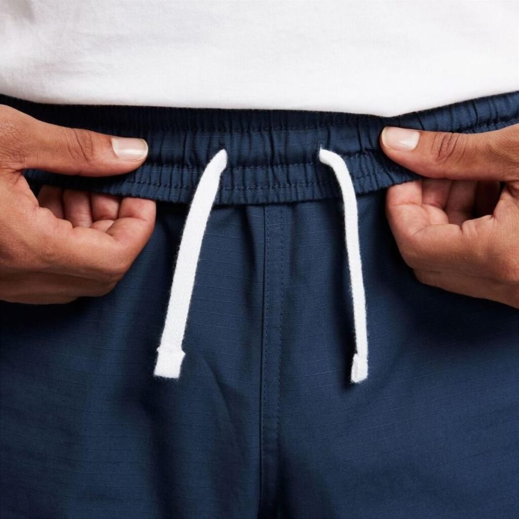 Calça Nike Club Woven Cargo Masculina