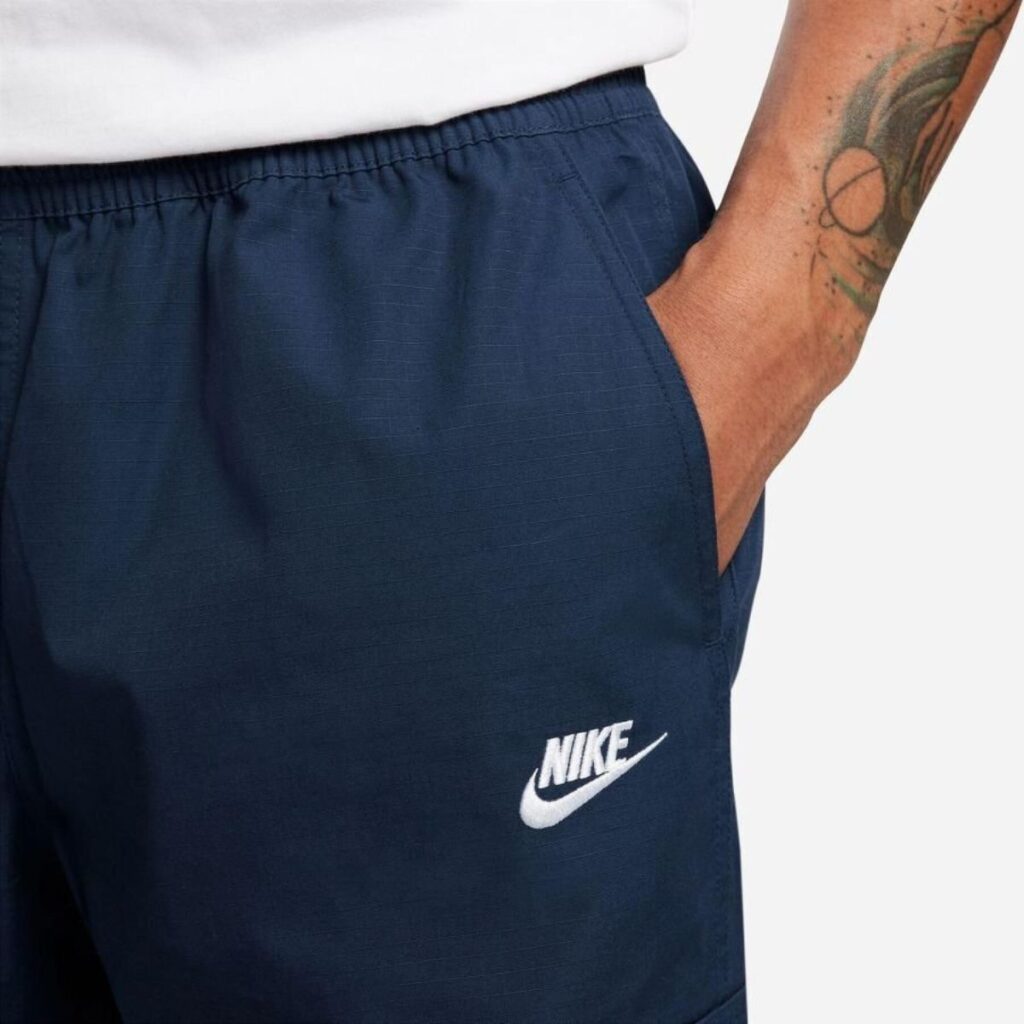 Calça Nike Club Woven Cargo Masculina