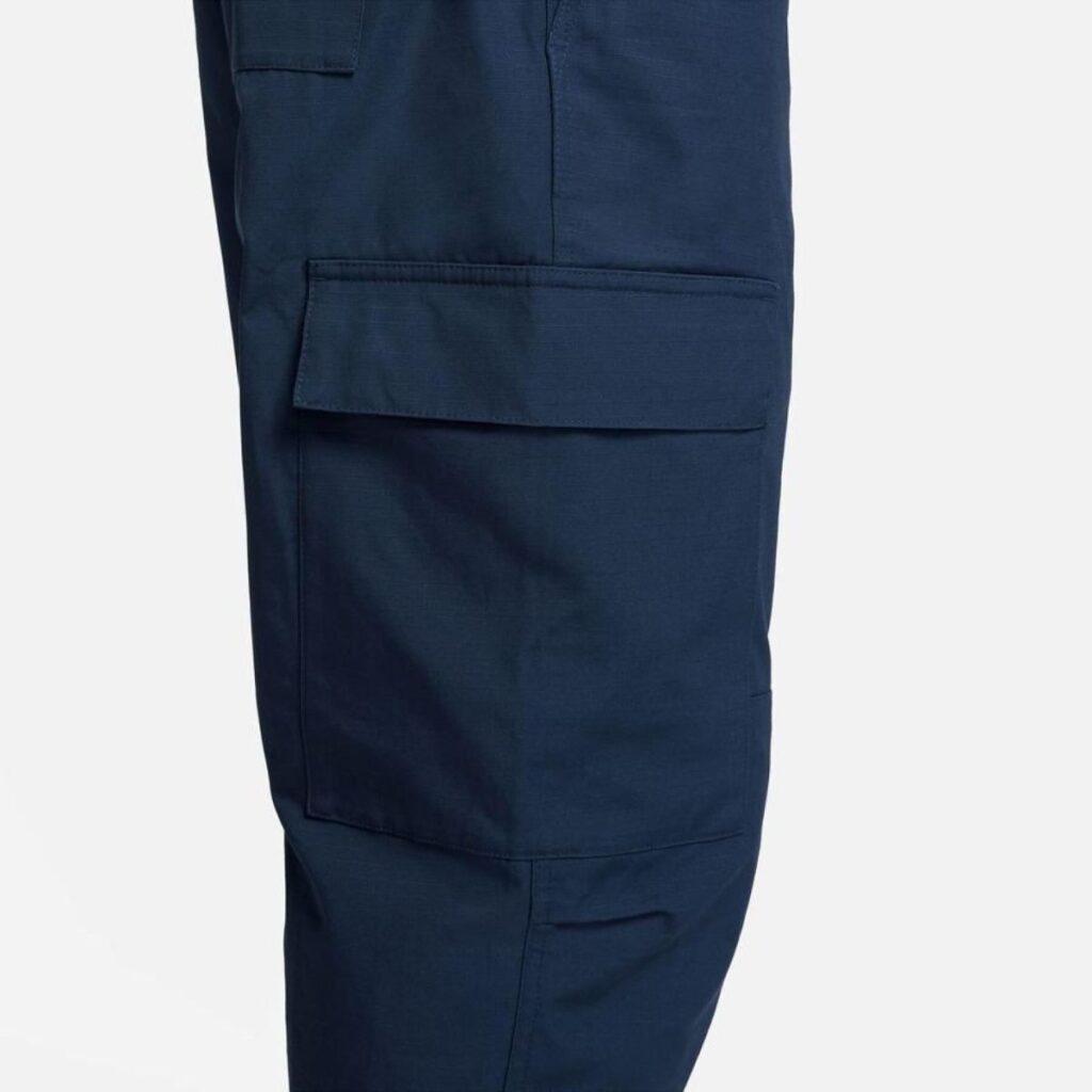 Calça Nike Club Woven Cargo Masculina