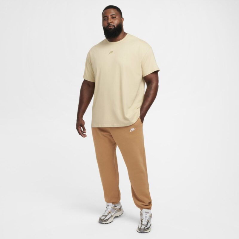 Camiseta Nike Sportswear Premium Essentials Bege