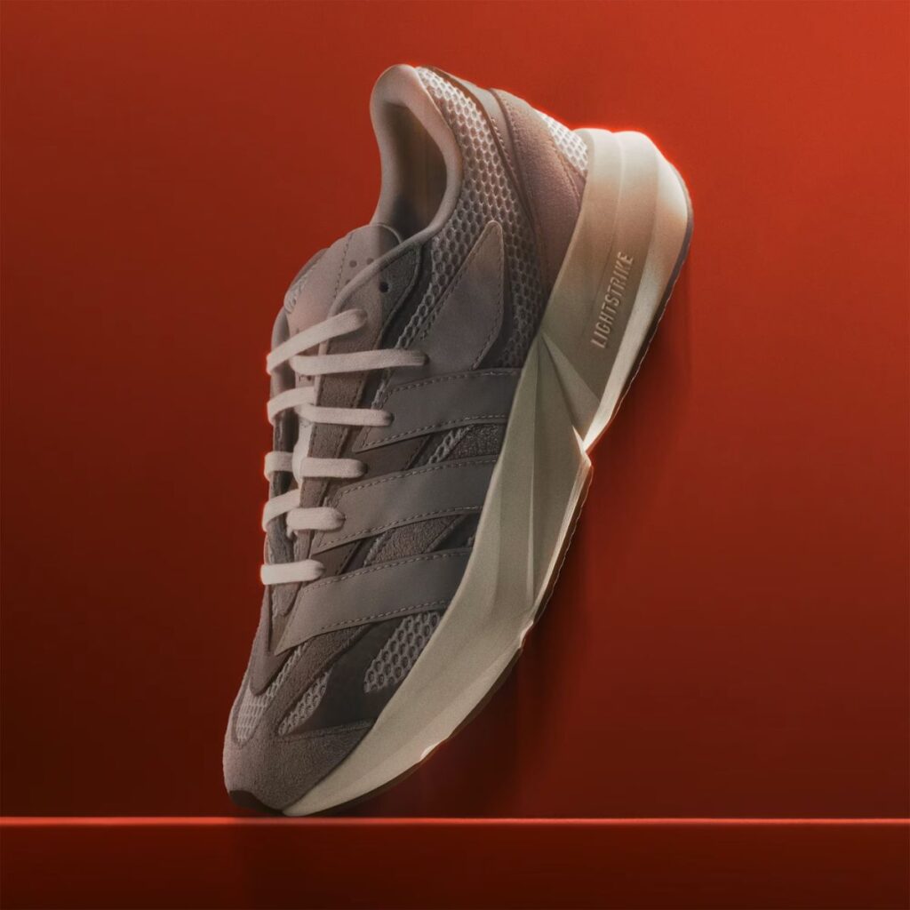 Adidas Lightblaze