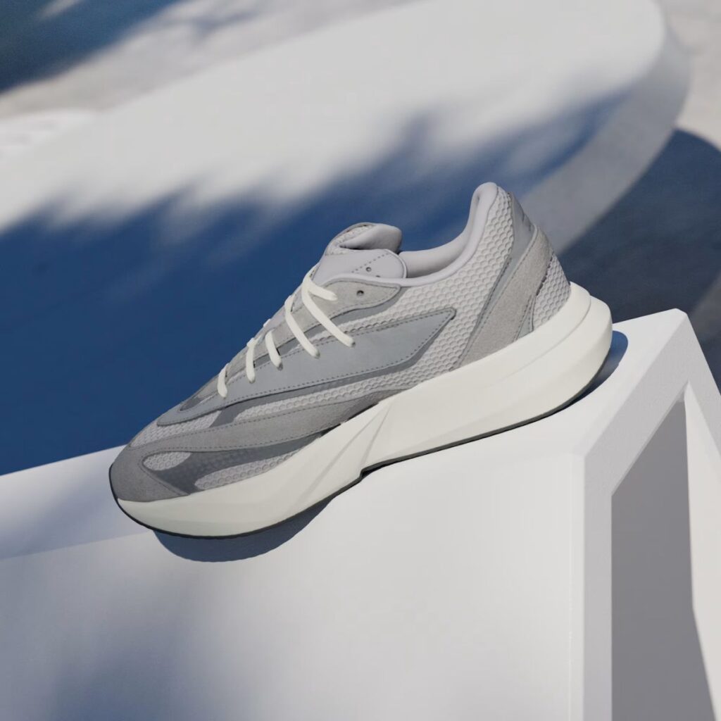 Adidas Lightblaze