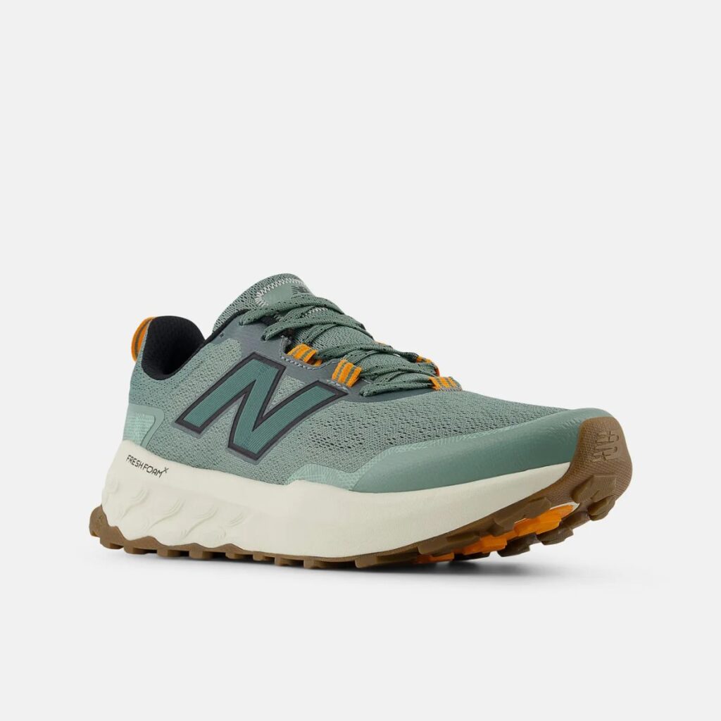 Tênis New Balance Fresh Foam Garoe