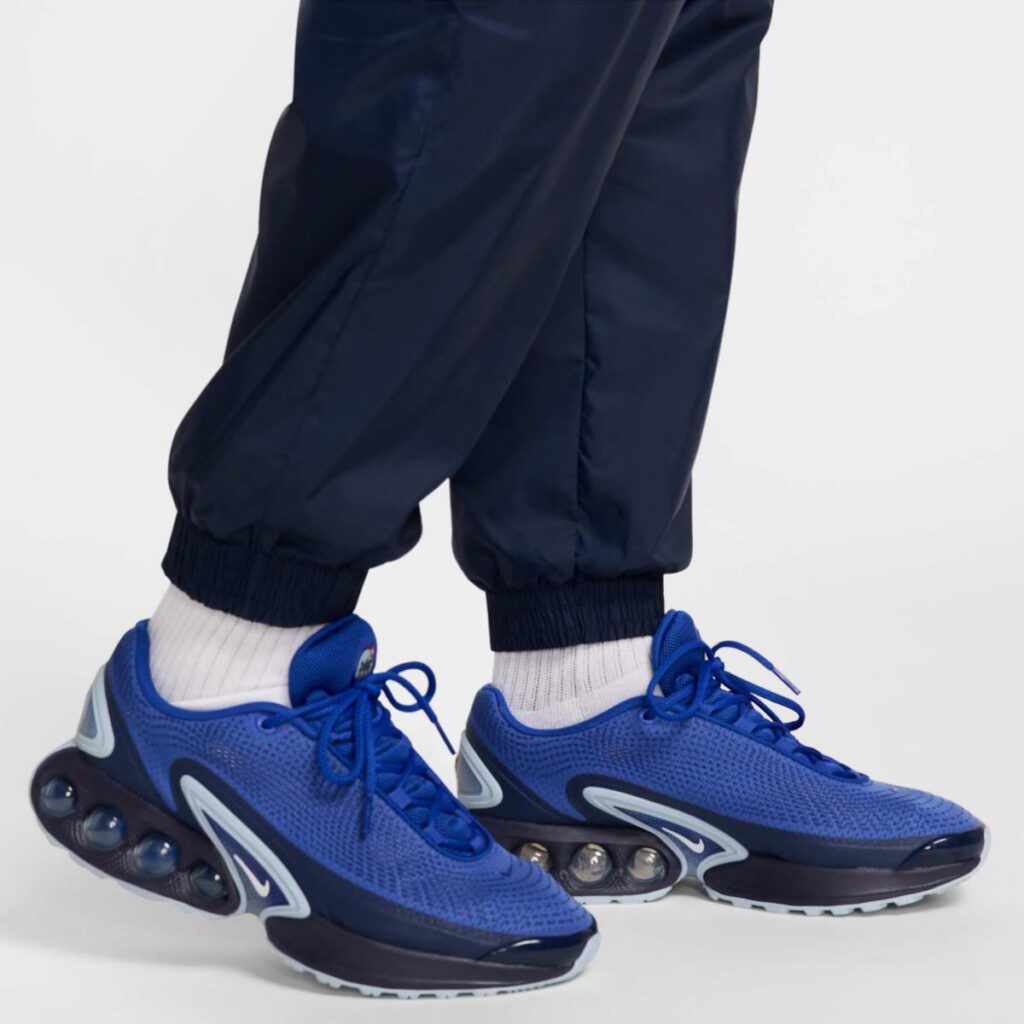 Agasalho Nike Club Woven