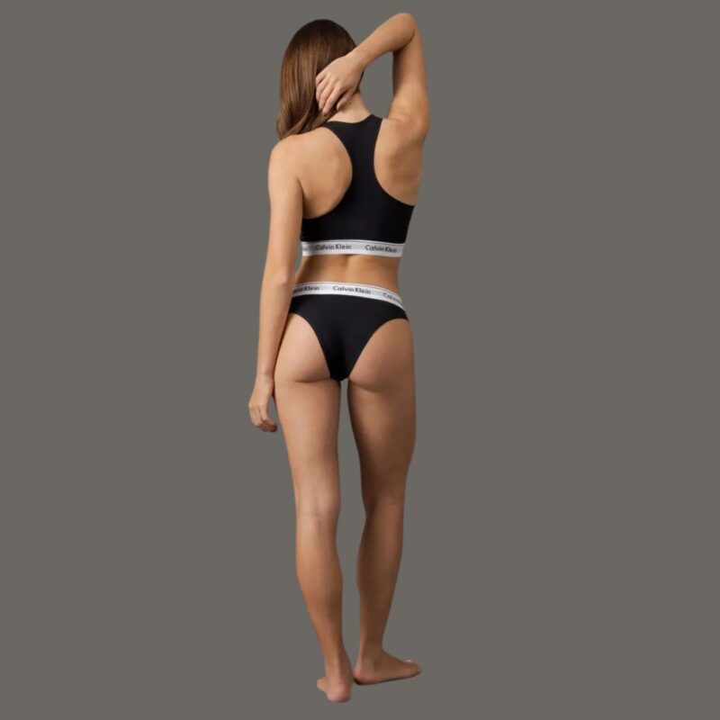 Calcinha Tanga Calvin Klein Jeans Preto