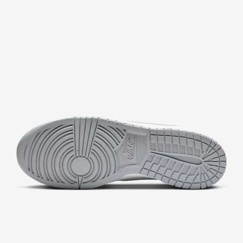 Tênis Nike Big Low