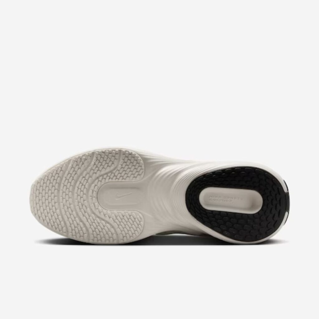 Tênis Nike Uplift SC