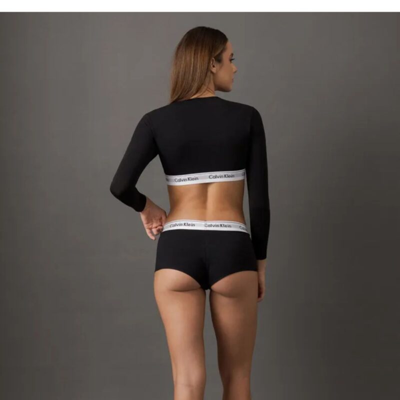 Top Calvin Klein Manga Longa