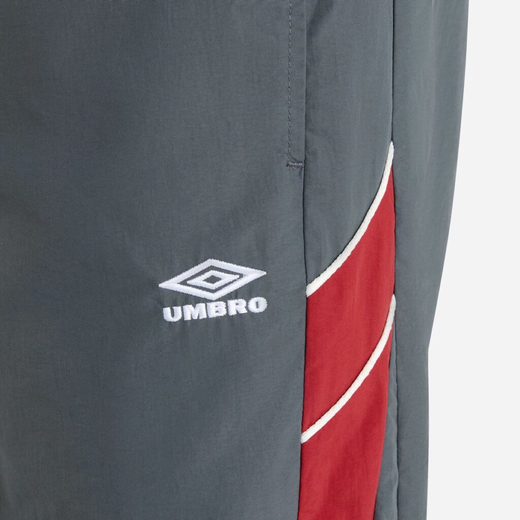 Calça Umbro Relaxed Track