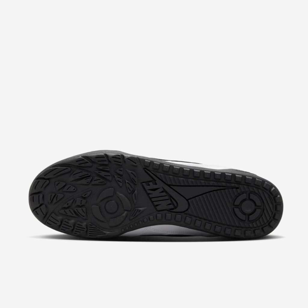 Nike Terra Manta "White Black"