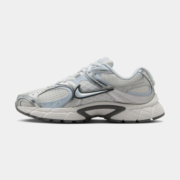 Tênis Nike V5 RNR "Summit White Blue Tint Photon Dust Smoke Grey"