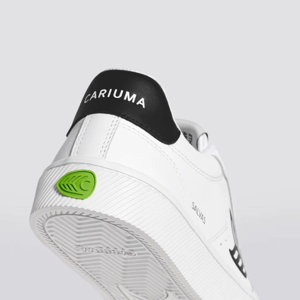 Tênis Cariuma Salvas