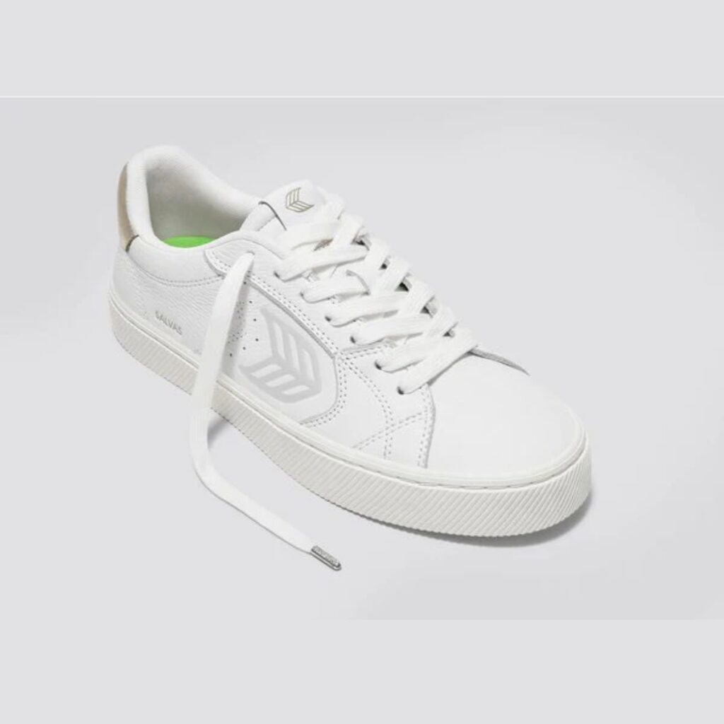 Tênis Cariuma Salvas