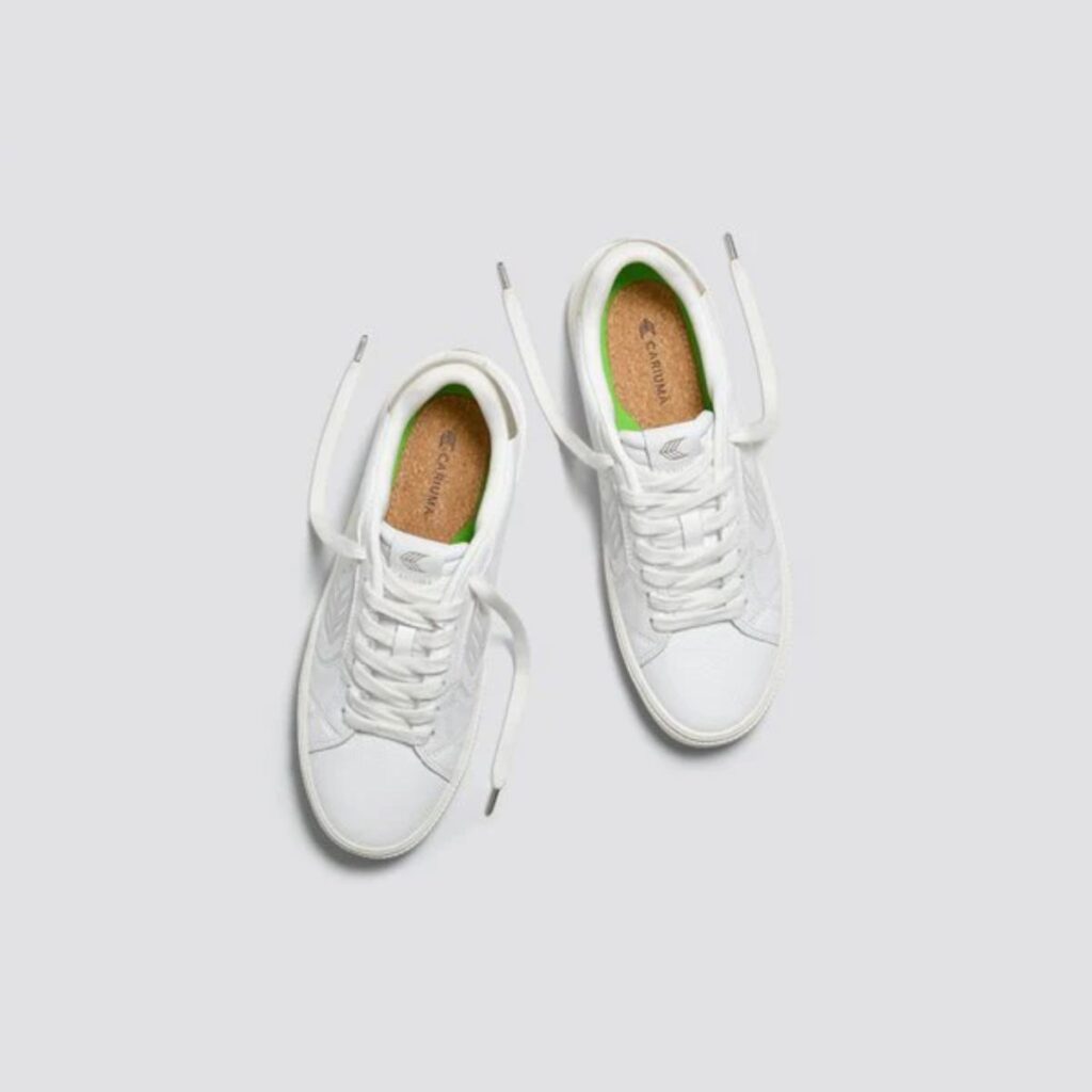 Tênis Cariuma Salvas