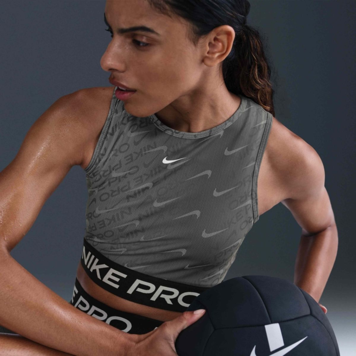 Top Nike Pro Dri-Fit Cropped