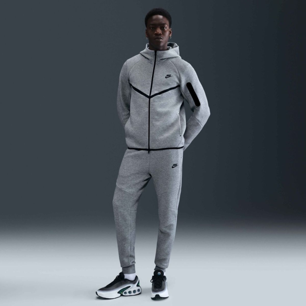 Jaqueta Nike Sportswear Tech Fleece Masculina