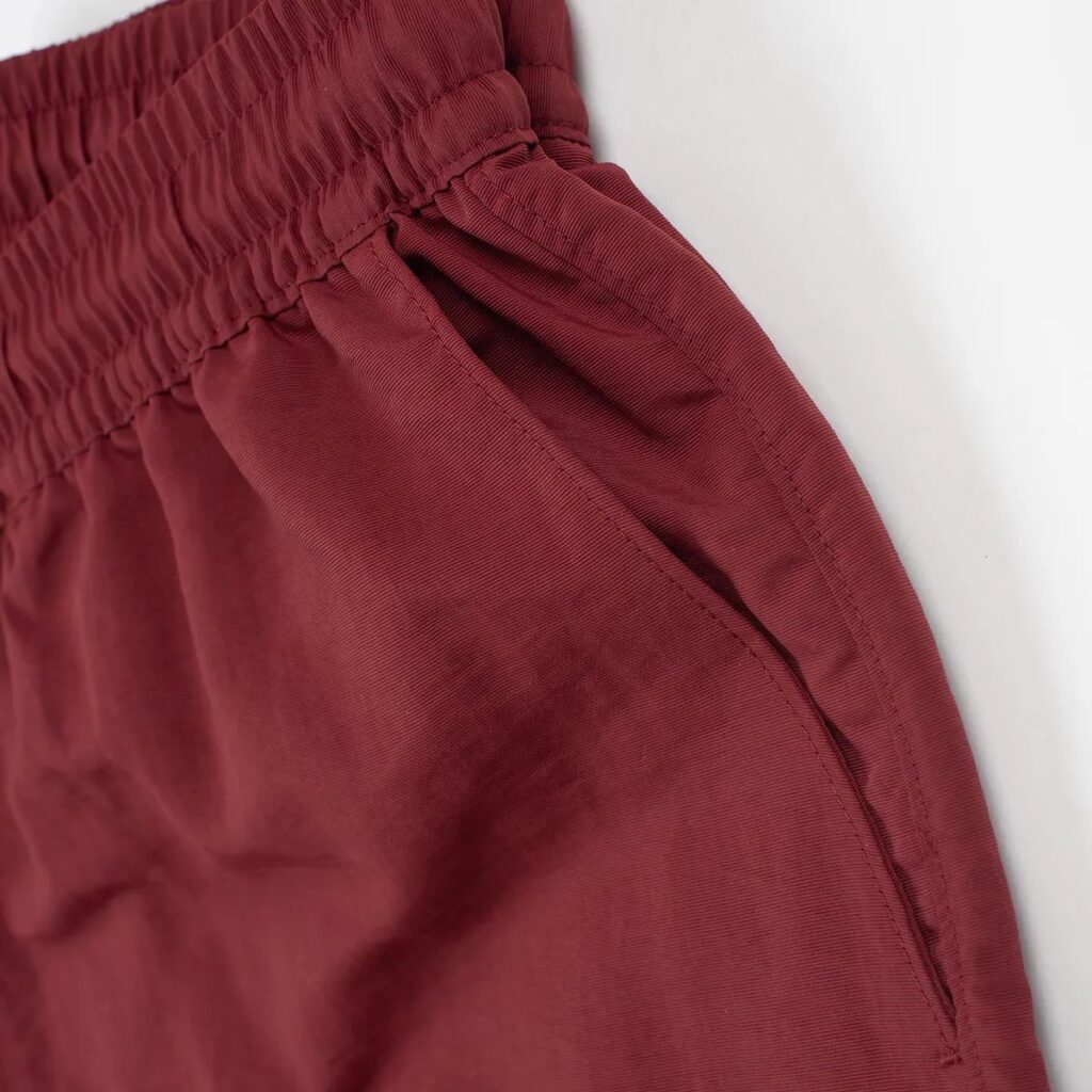 Shorts Umbro 92 Unissex Bordo