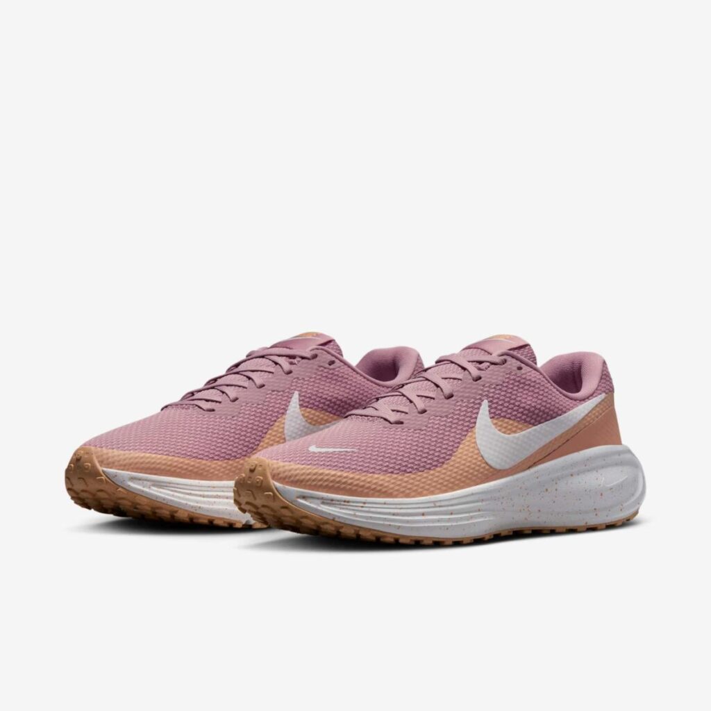 Tênis Nike Revolution 8 Feminino