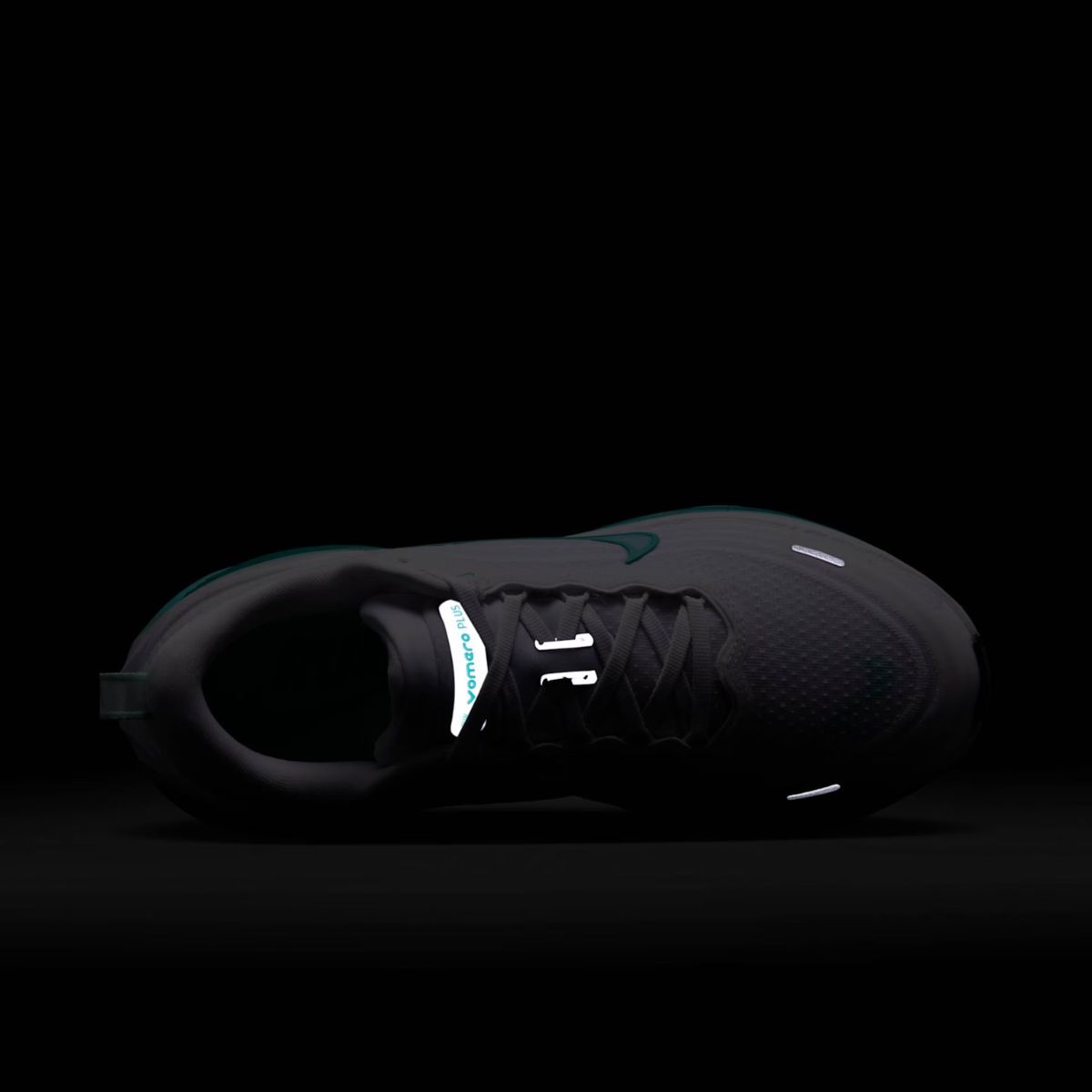 Tênis Nike Vomero Plus &Quot;White Bleached Turquoise&Quot;