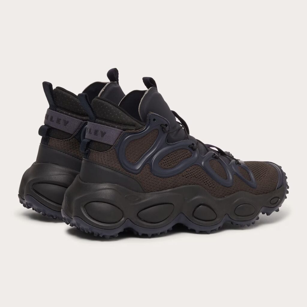 Tênis Oakley Eon Alpha "Triple Black"