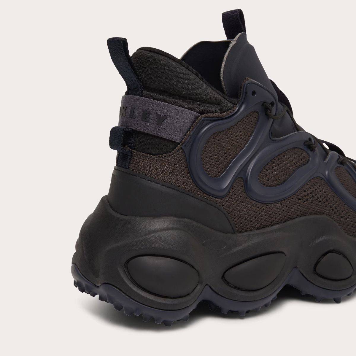 Tênis Oakley Eon Alpha &Quot;Triple Black&Quot;