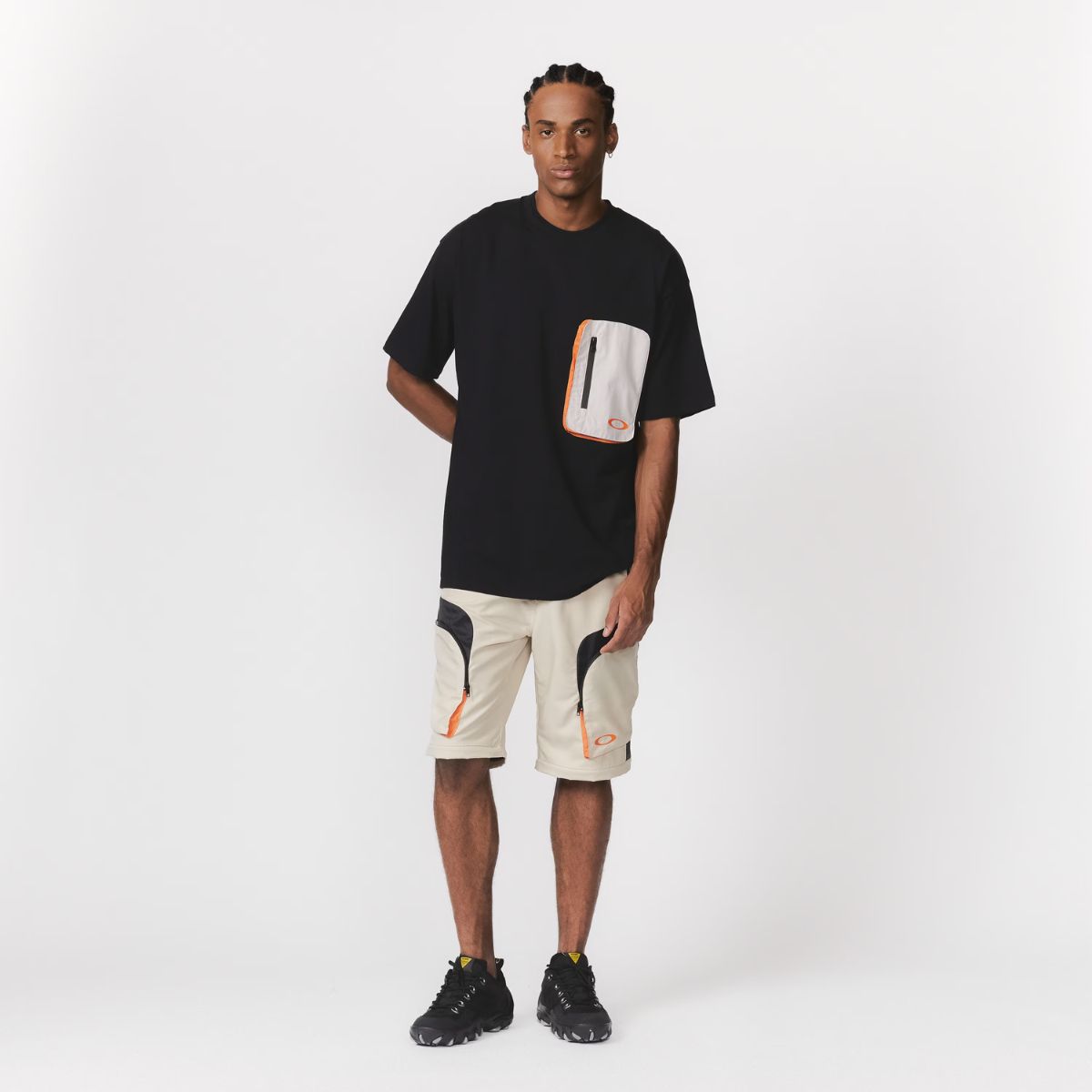 Camiseta Oakley New Explorer Zip Preto