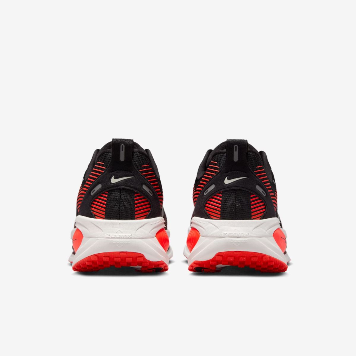 Tênis Nike Vomero 18 &Quot;Black Bright Crimson Team Red Summit White&Quot;