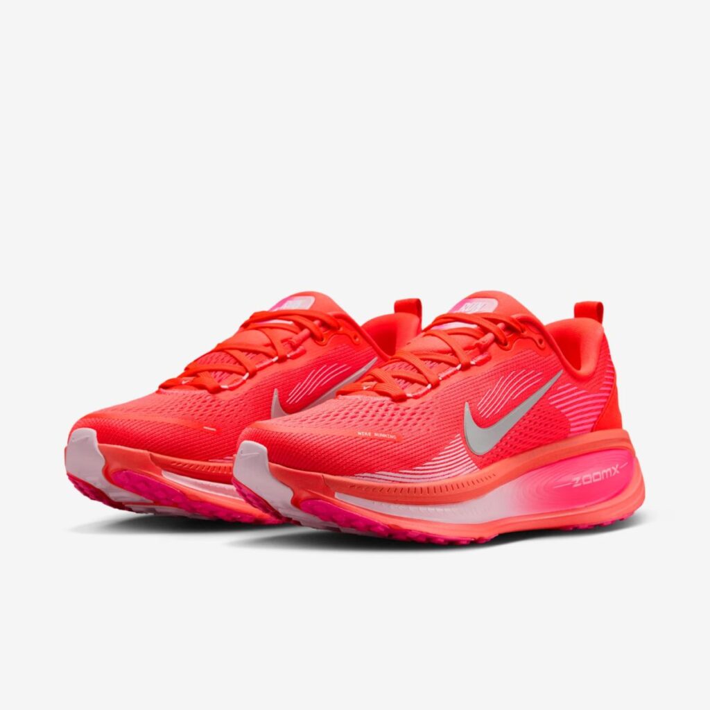 Nike Vomero 18 "Bright Crimson Hyper Pink"