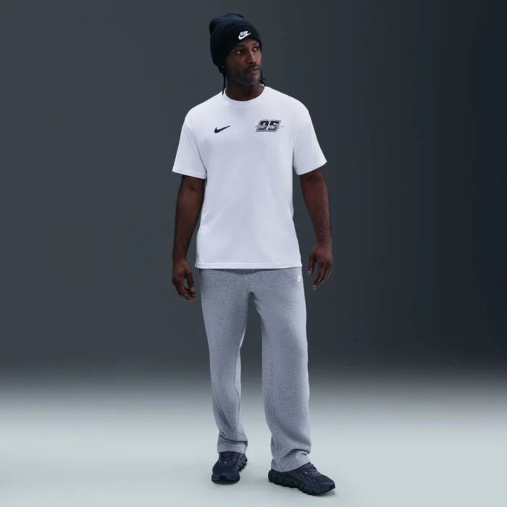 Camiseta Nike Sportswear M90