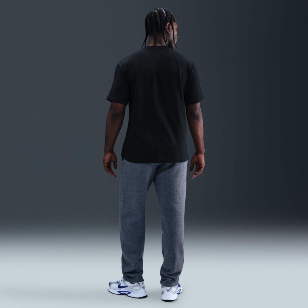 Camiseta Nike Sportswear Patch Monarch Masculina