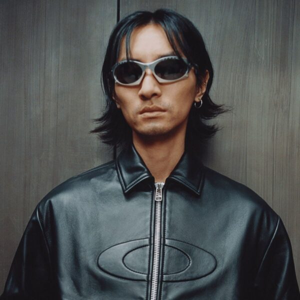 Óculos-Oakley-Plantaris-Piet-Defato-Sneakers-A-Loja-Das-Novidades (9) Óculos Oakley Plantaris X Piet