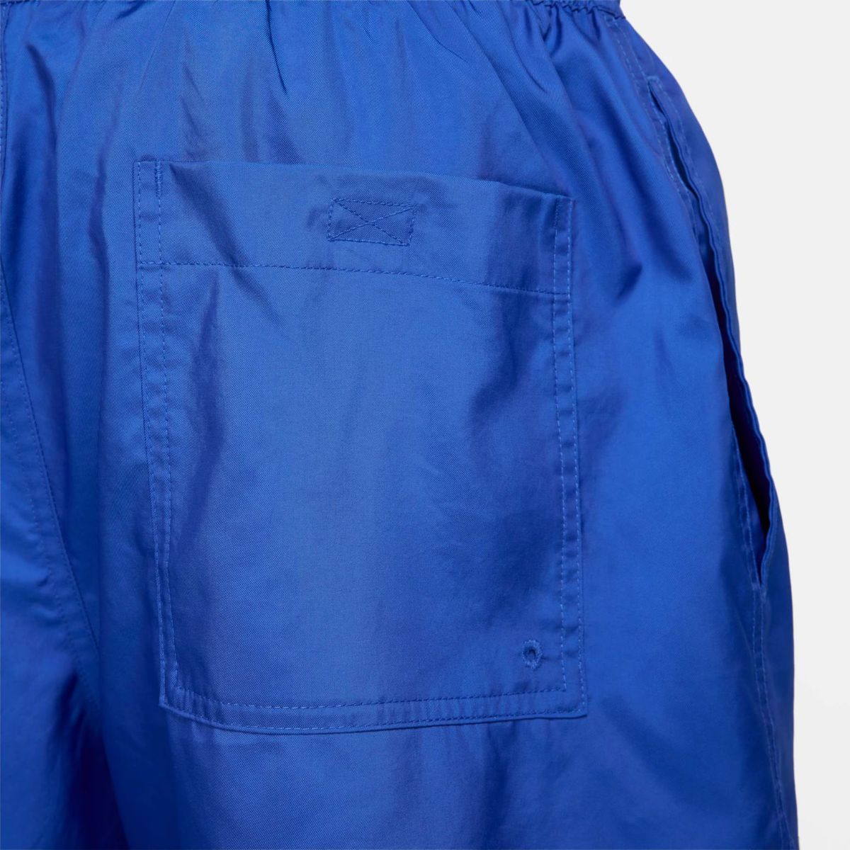 Shorts Nike Club Flow Azul