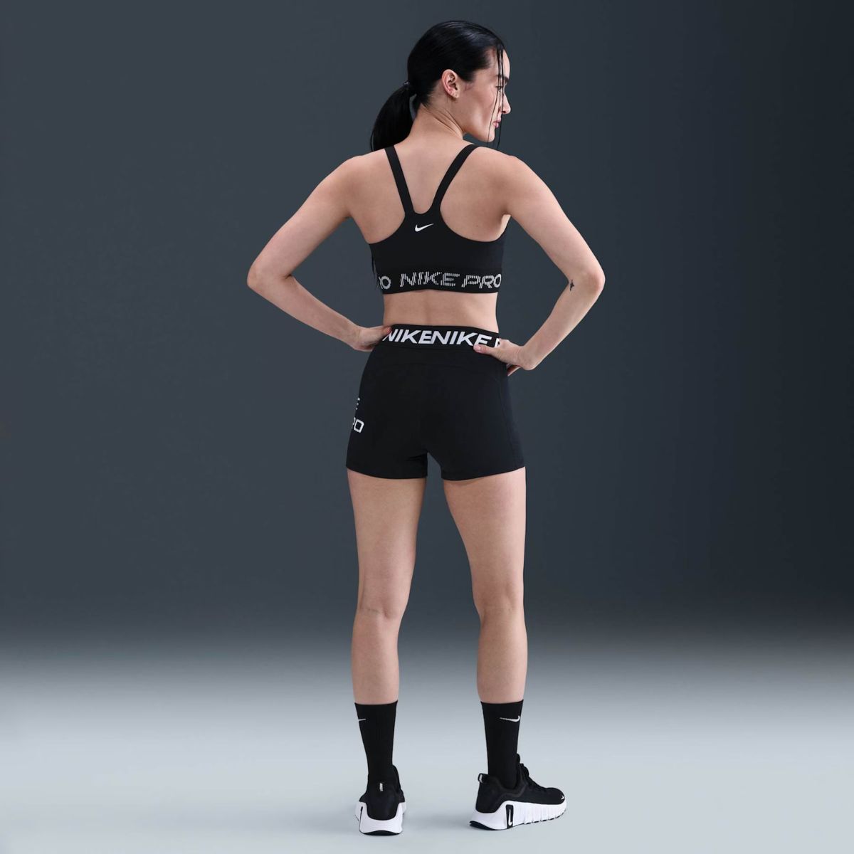 Top Nike Pro Feminino