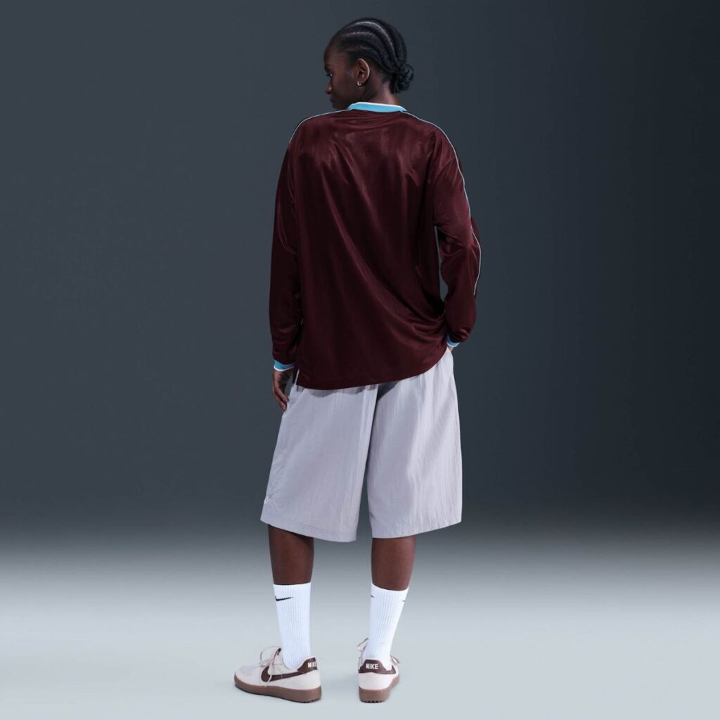 Camisa Nike Sportswear Manga Longa Feminina