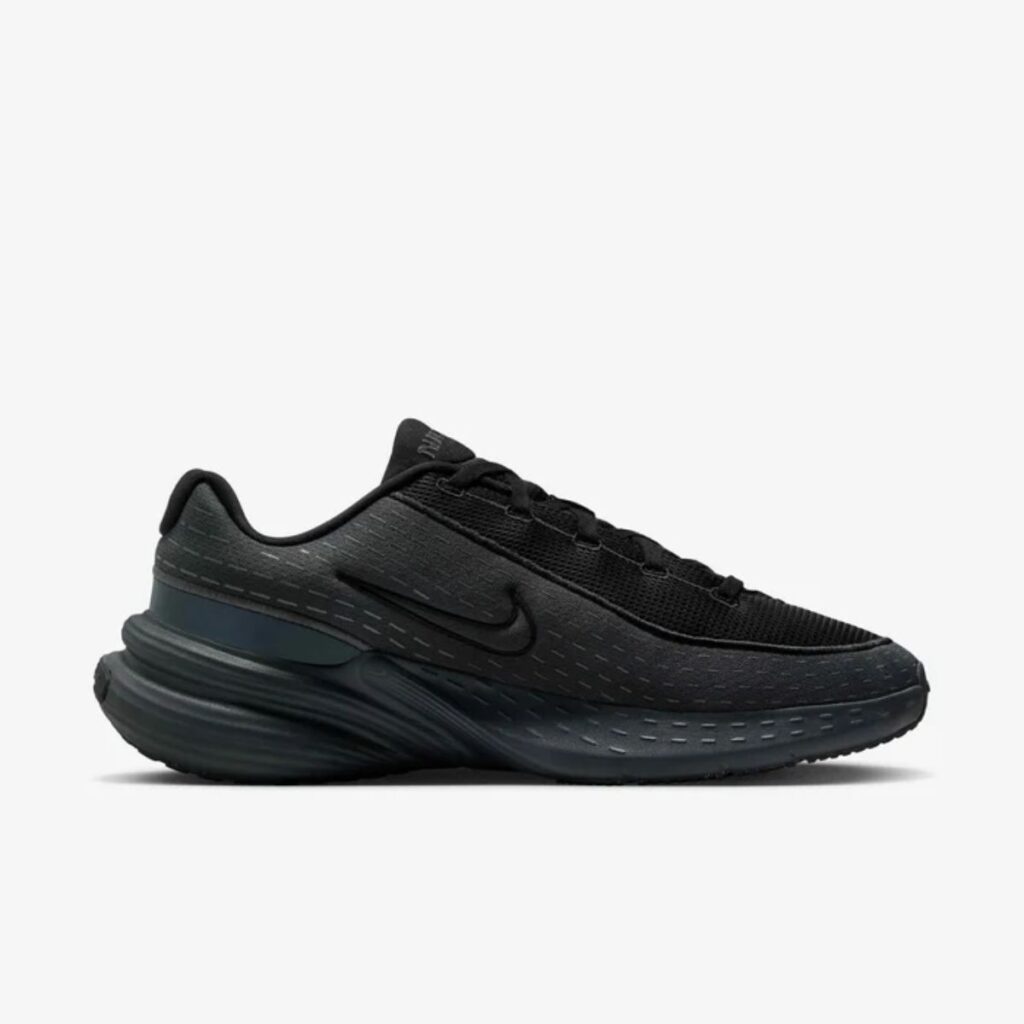Nike Uplift "Triple Black"
