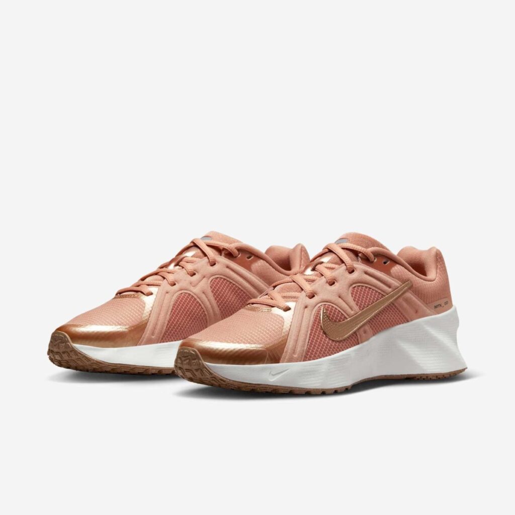 Nike Metro Tek