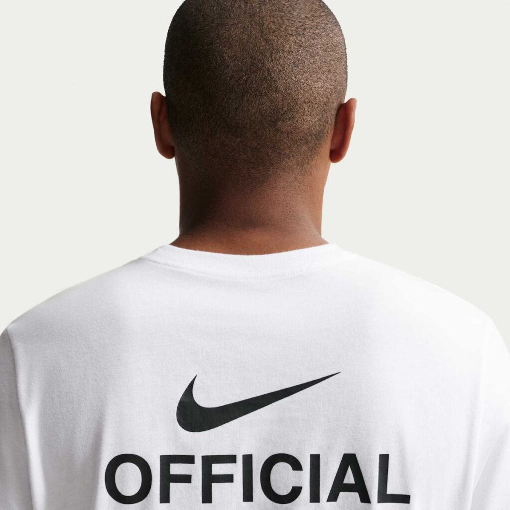 Camiseta Nike Sportswear Official Masculina
