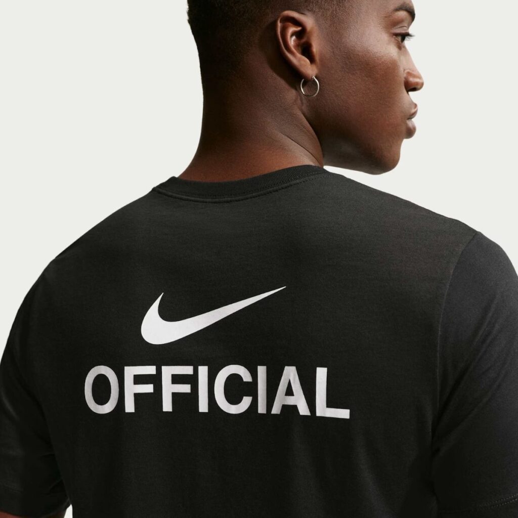 Camiseta Nike Sportswear Official Masculina