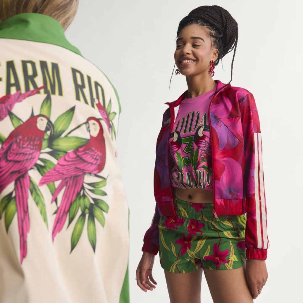 Jaqueta Adidas x Farm Rio House Of Tiro