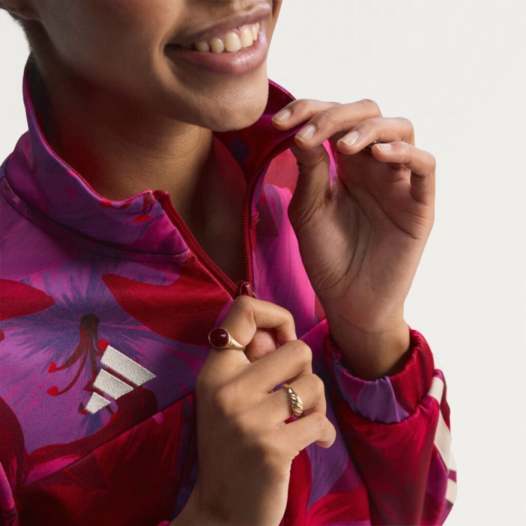 Jaqueta Adidas x Farm Rio House Of Tiro