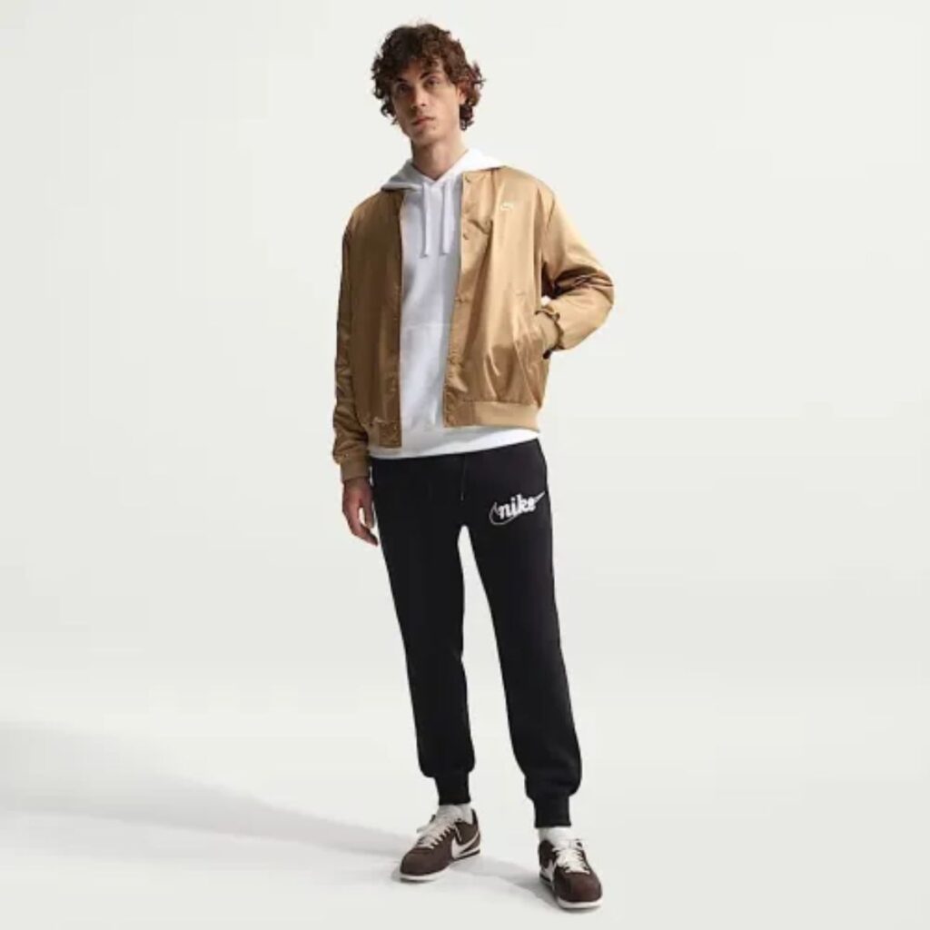 Jaqueta Nike Sportswear Club Varsity