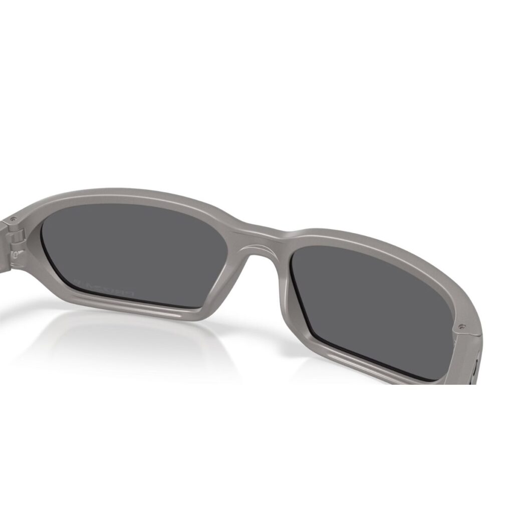 Óculos Oakley Terraforma Lentes prizm black polarized , Armação titanium